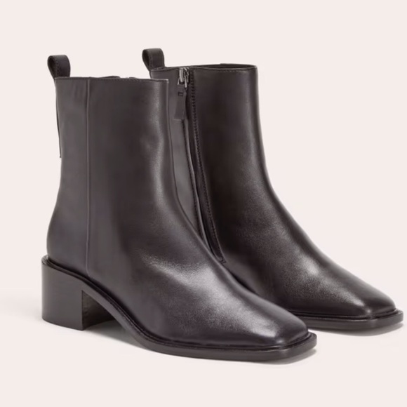 Everlane Shoes - Everlane Black Leather City Boot Size 9
